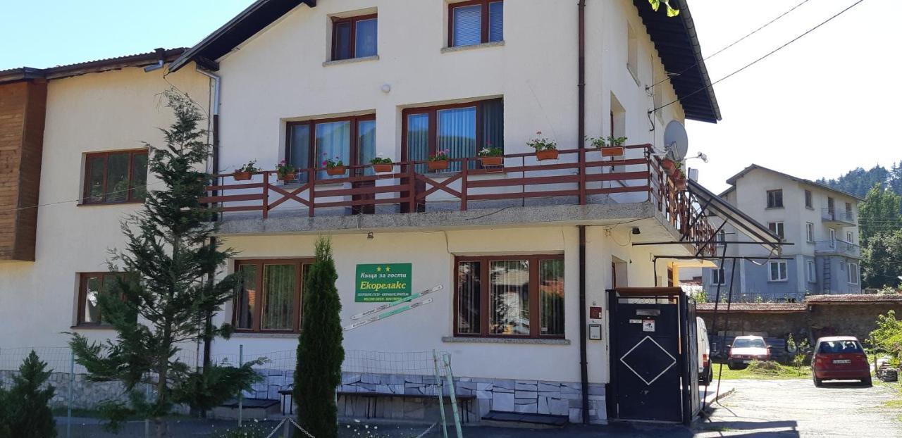 Family Hotel Ecorelax Madzhare エクステリア 写真
