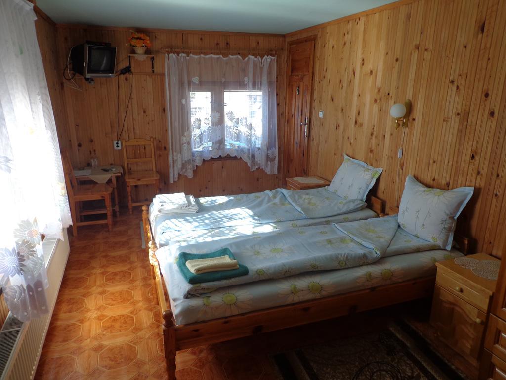 Family Hotel Ecorelax Madzhare エクステリア 写真